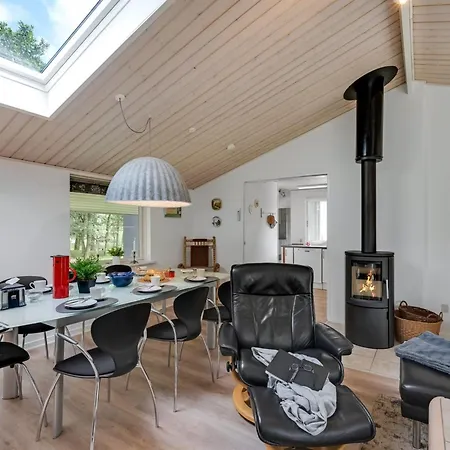 بيت للعطل Andresine - 900m From The Sea By Interhome فايرس ستراند